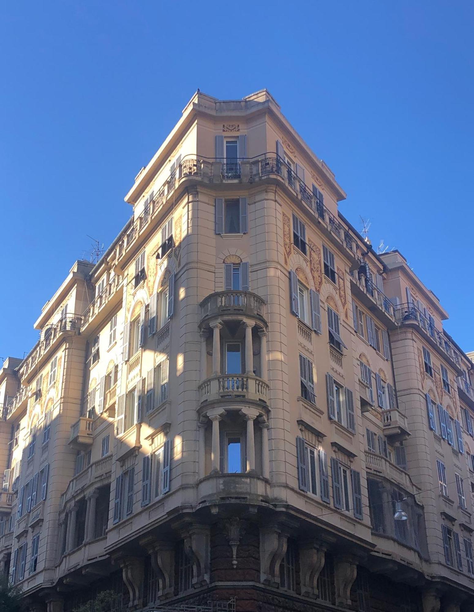 Noliday Savona Center Art Deco Apartment Luaran gambar