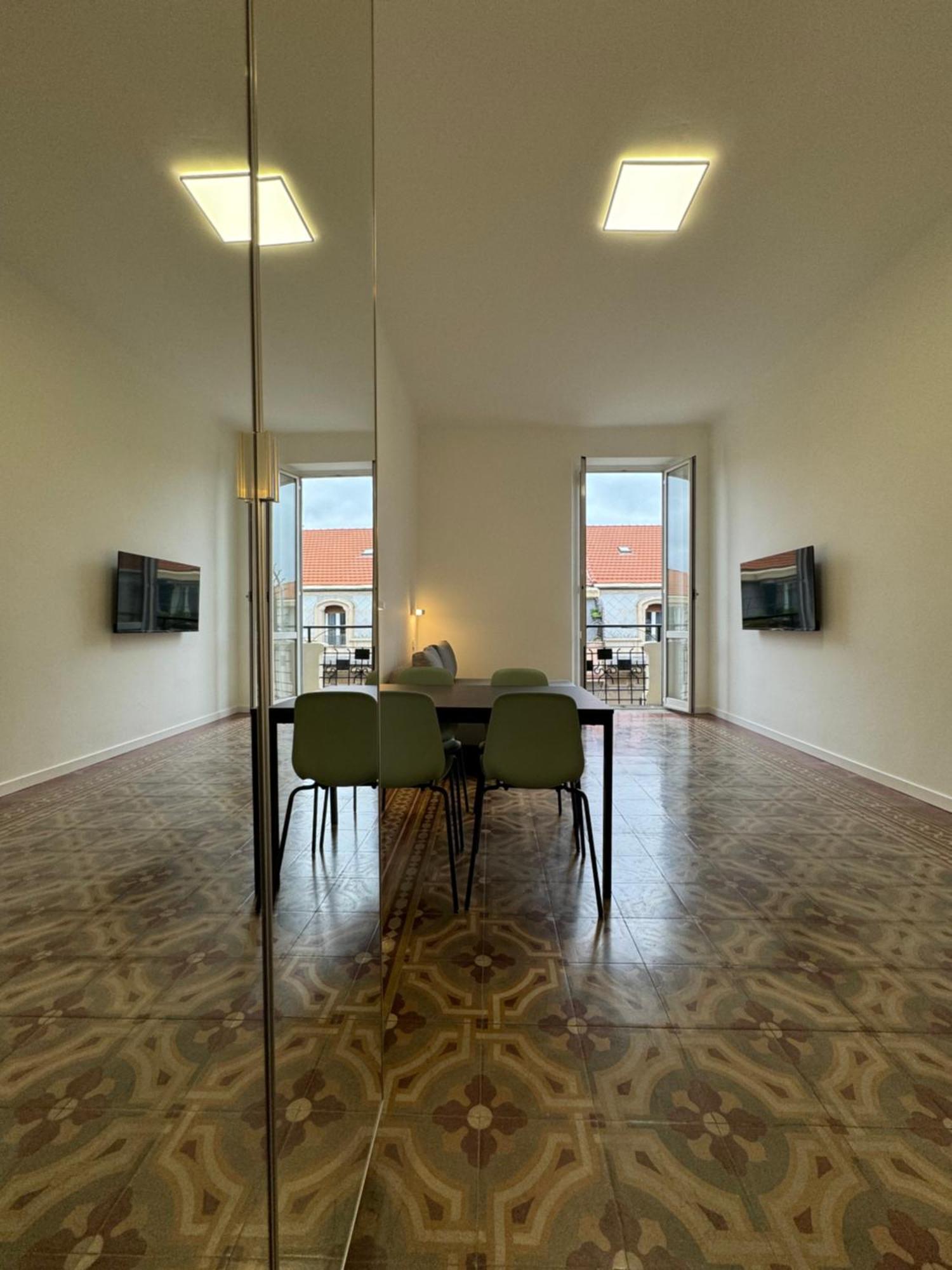 Noliday Savona Center Art Deco Apartment Luaran gambar