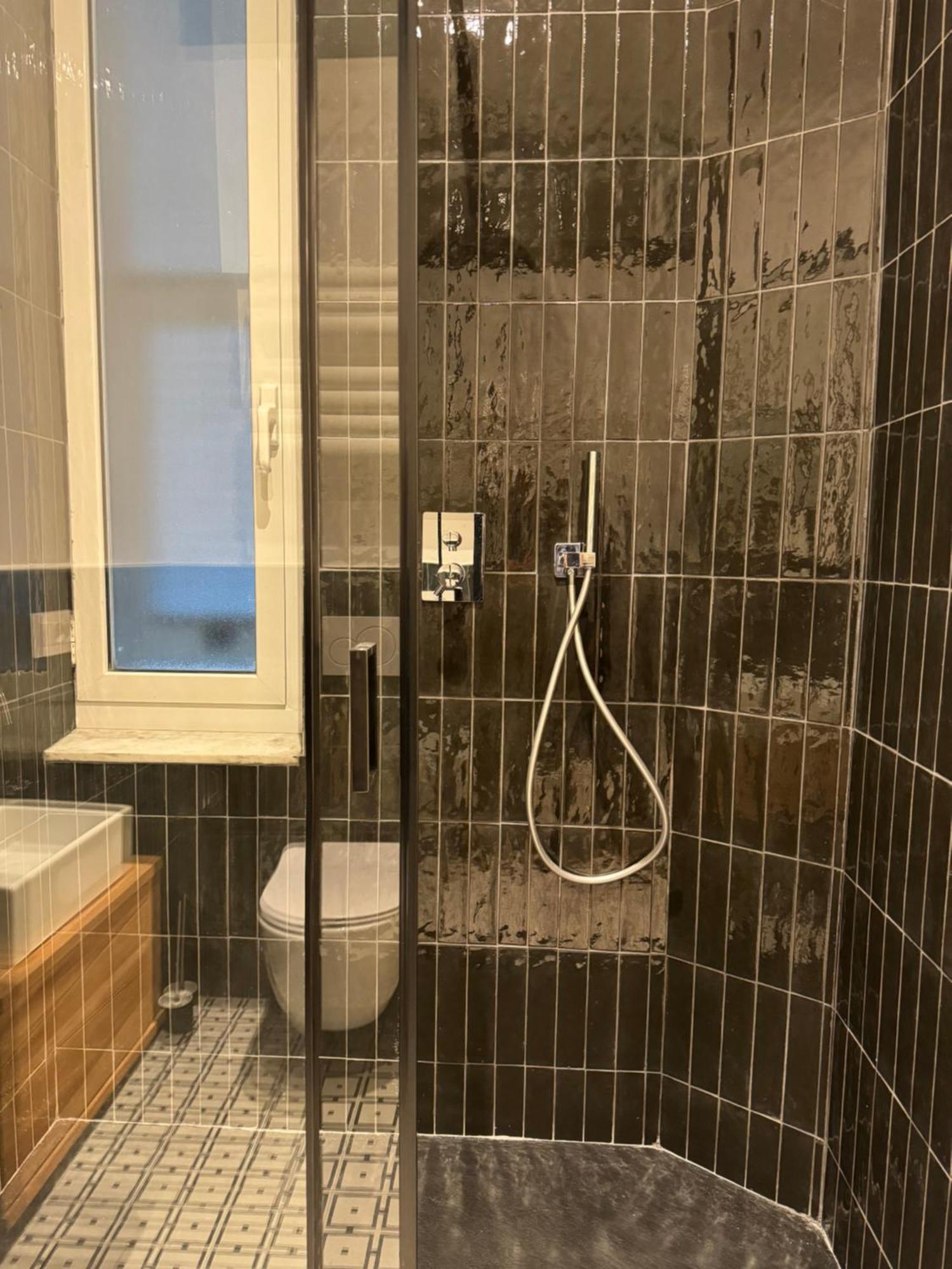 Noliday Savona Center Art Deco Apartment Luaran gambar
